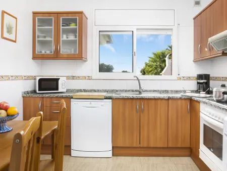 Villa à Lloret de Mar pour 6 pers. avec piscine privée, jardin, proche plage et centre 5