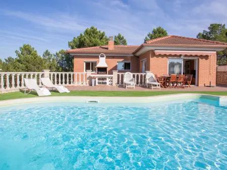 Villa à Lloret de Mar pour 6 pers. avec piscine privée, jardin, proche plage et centre