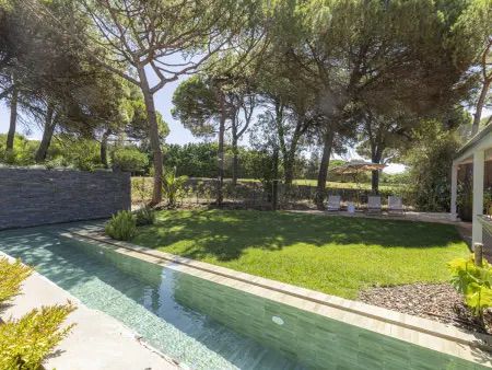 Villa moderne à Cascais avec jardins et piscine privative 2