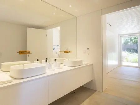 Villa moderne à Cascais avec jardins et piscine privative 4