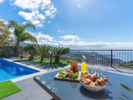 Villa avec piscine privée, parking - 6 pers., Villa 6 personnes à Câmara de Lobos 2