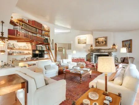 Villa patrimoniale avec piscine privée à Cascais 2