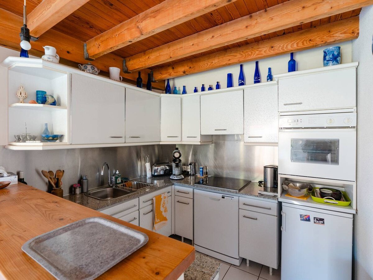 Villa spacieuse à Gruissan, 4 chambres, jardin privé, clim, proche plage, idéal familles/amis 4